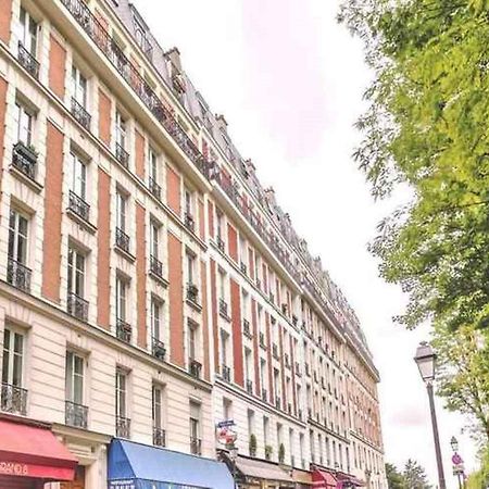Montmartre, With An Amazing View Over Paris ! Exterior photo